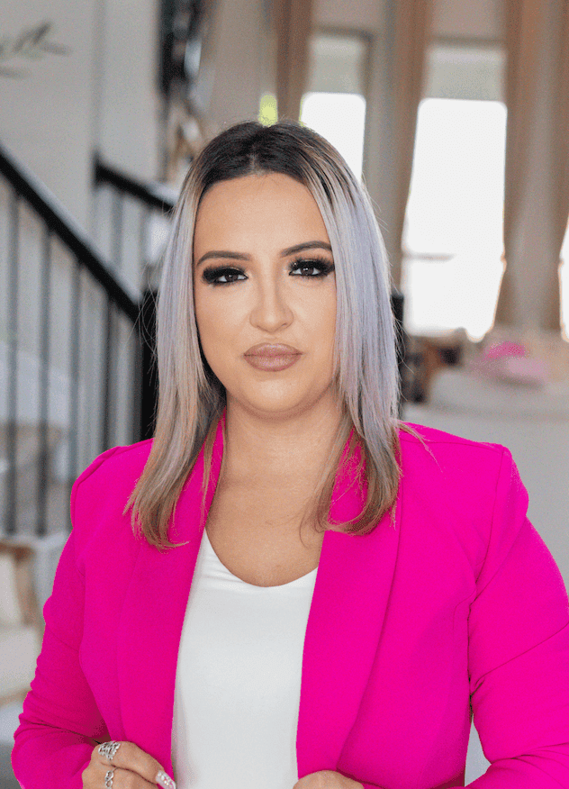 Yessica Martinez, Fiv Realty real estate agent — collaborative cloud-based brokerage team member