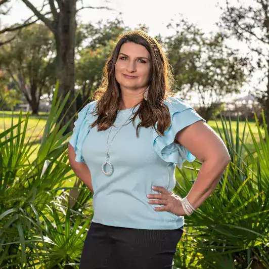 Ann Andrew, Fiv Realty real estate agent — collaborative cloud-based brokerage team member